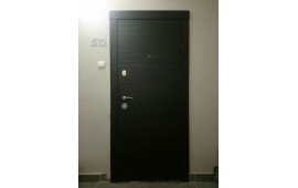 Входная дверь Qdoors Статус Премиум для квартиры 
